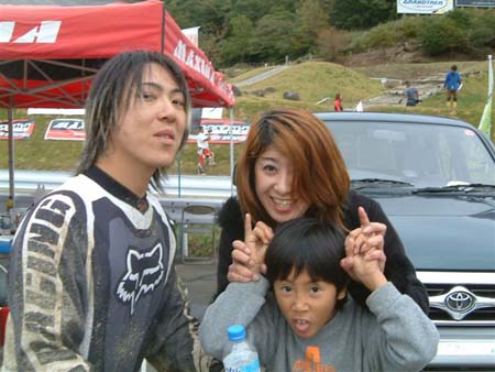 04mobi044