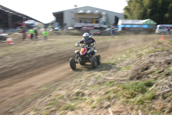image0404